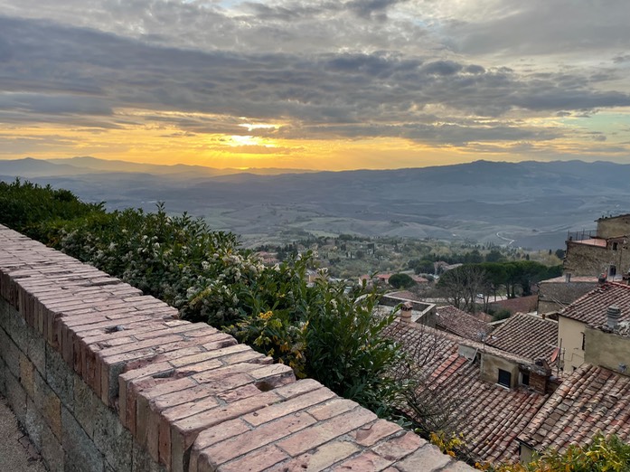 211115TuscanyVolterraSunset